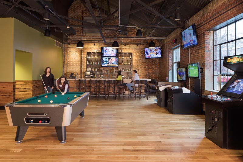 Tobacco Road Sports Cafe game room